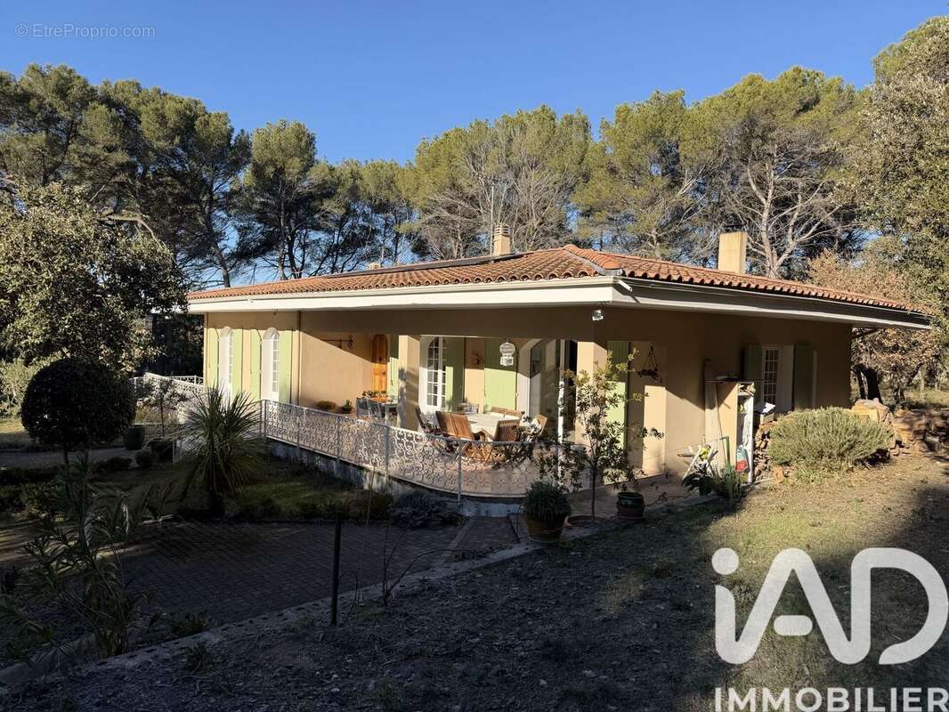 Photo 4 - Maison à LAMBESC