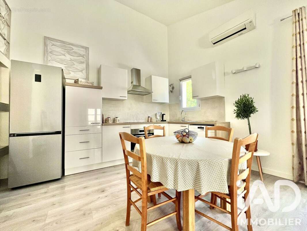 Photo 3 - Appartement à FREJUS
