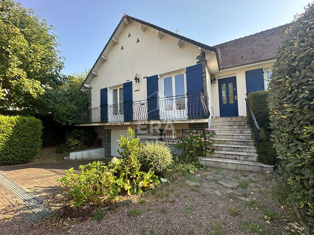 Maison 170m² à le poinçonnet - photo 1