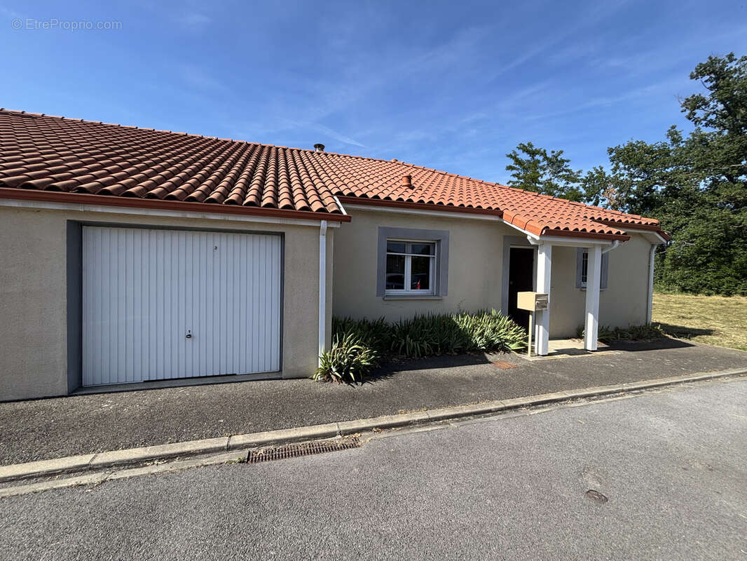 Maison à BAZET