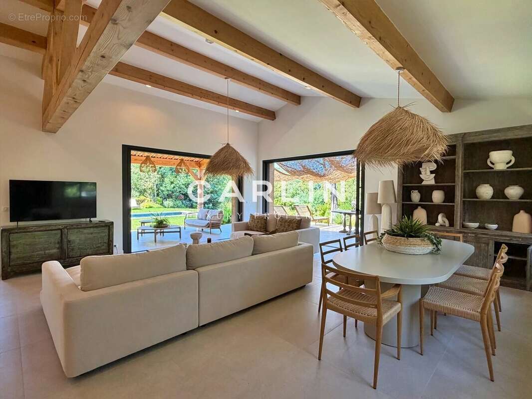 Maison à LA CROIX-VALMER