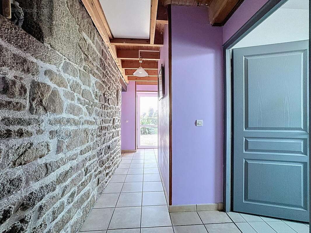 Photo 9 - Maison à KERLOUAN
