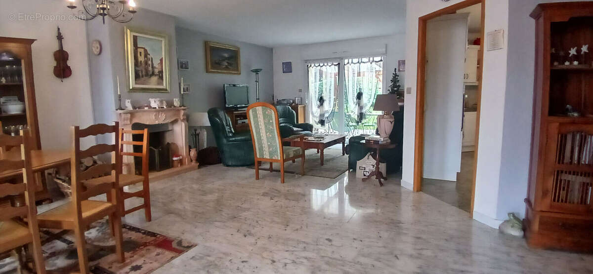 Maison à BOUXIERES-AUX-CHENES