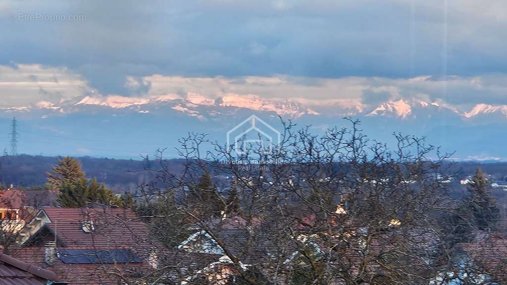 Appartement à DIVONNE-LES-BAINS