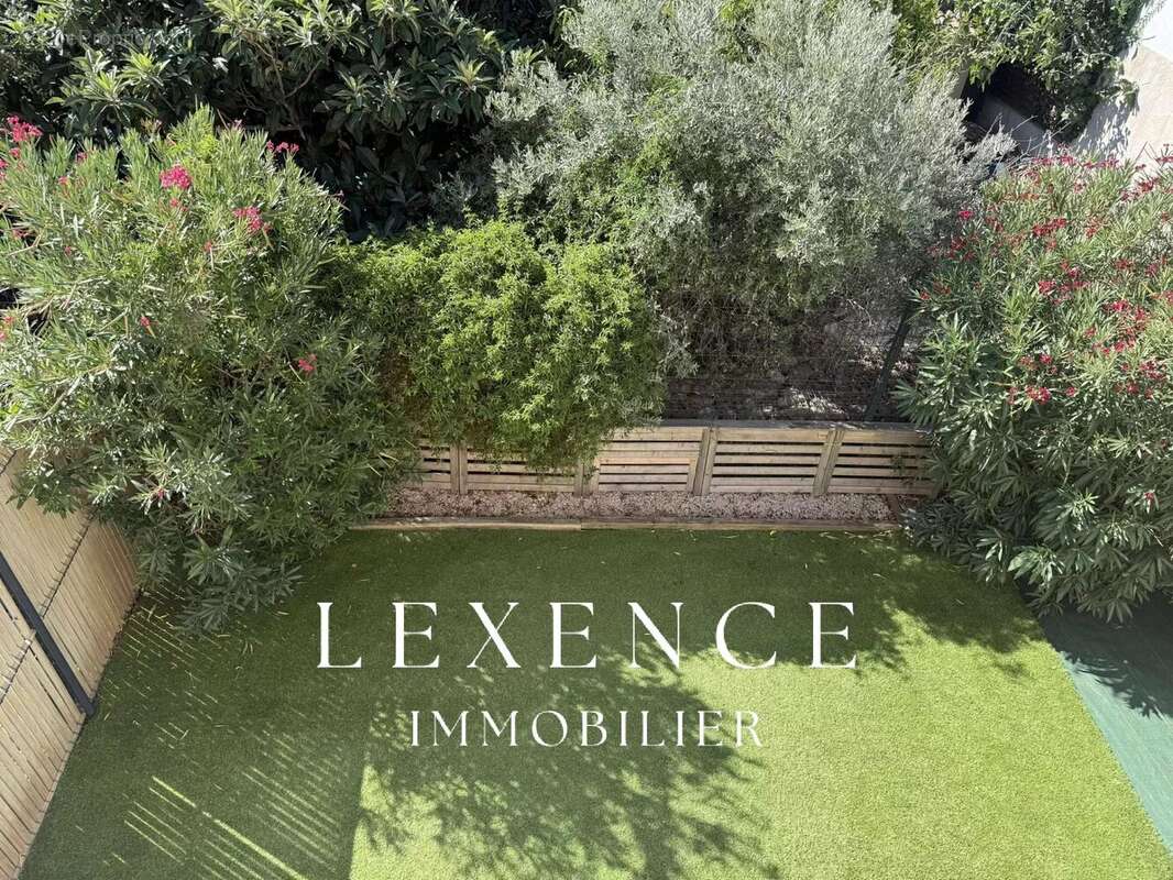 Maison à LA FARE-LES-OLIVIERS