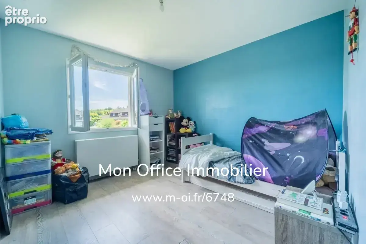 Référence : 7196-TCA. - Maison 6 pièces de 2016 - terrain entièrement clos - DPE A - Piscine - à La Balme-de-Sillingy (74330) - photo 16