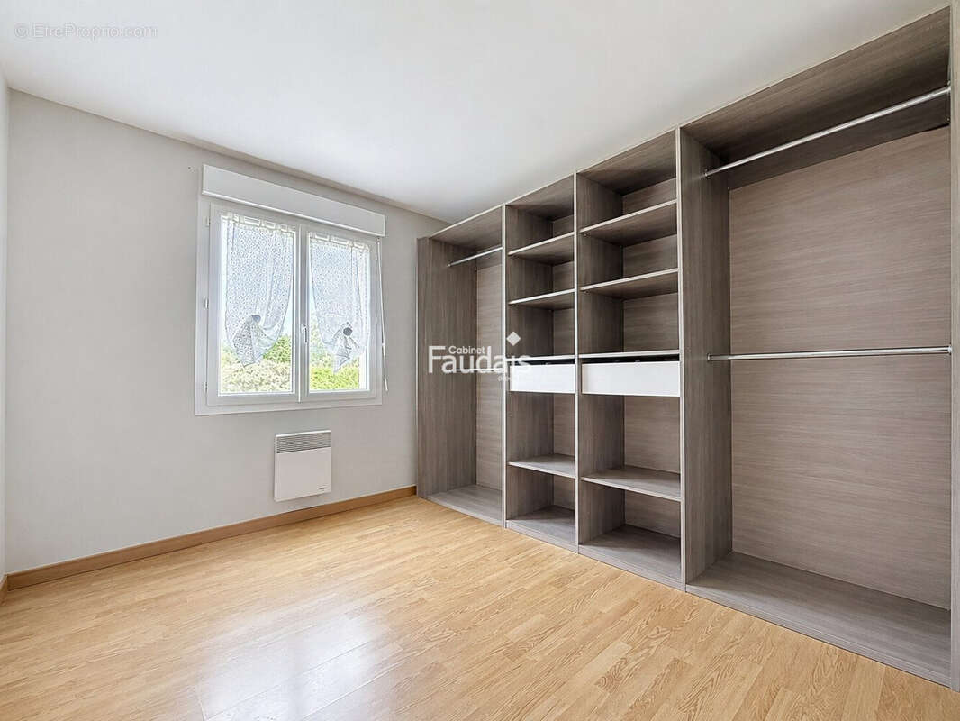 Maison 98 m² à Sainte-Mere-Eglise  - photo 5
