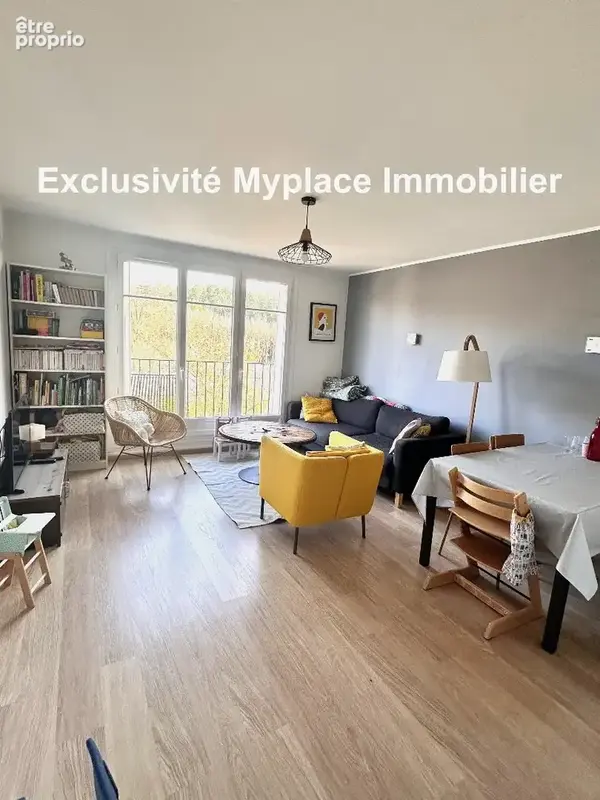 Appartement à BUC