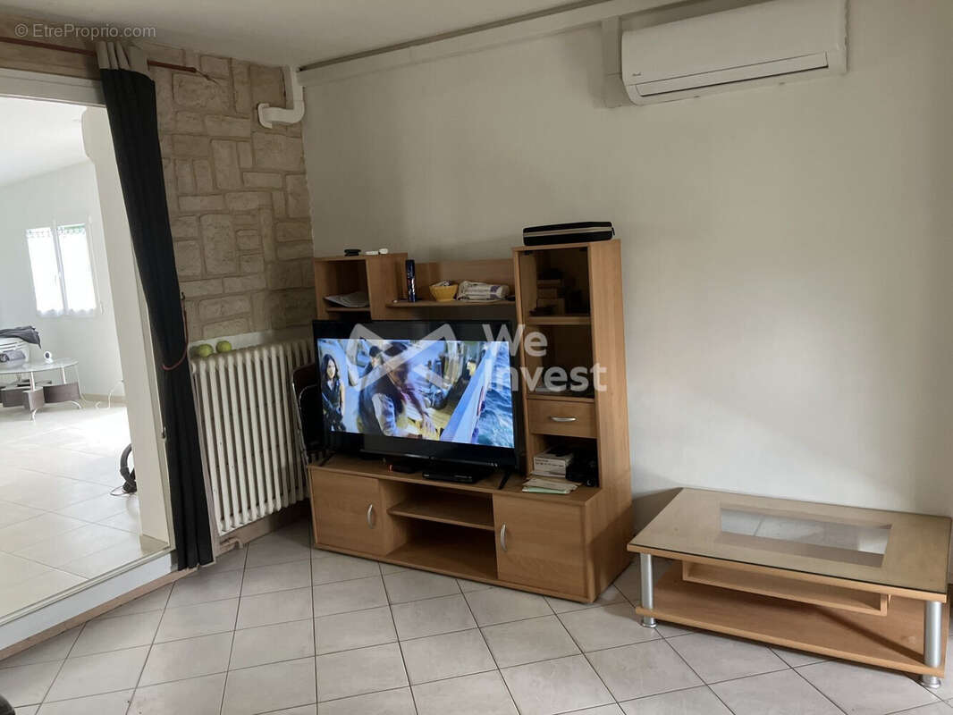 Maison à MONTREUIL-AUX-LIONS