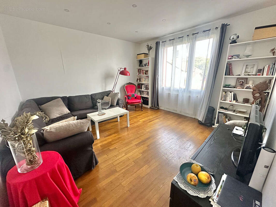 Maison à SARTROUVILLE