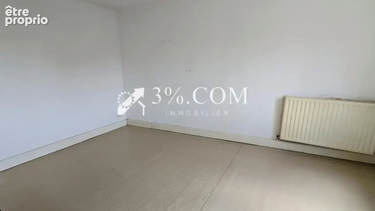 Maison  pièces - 143 m2 - photo 4