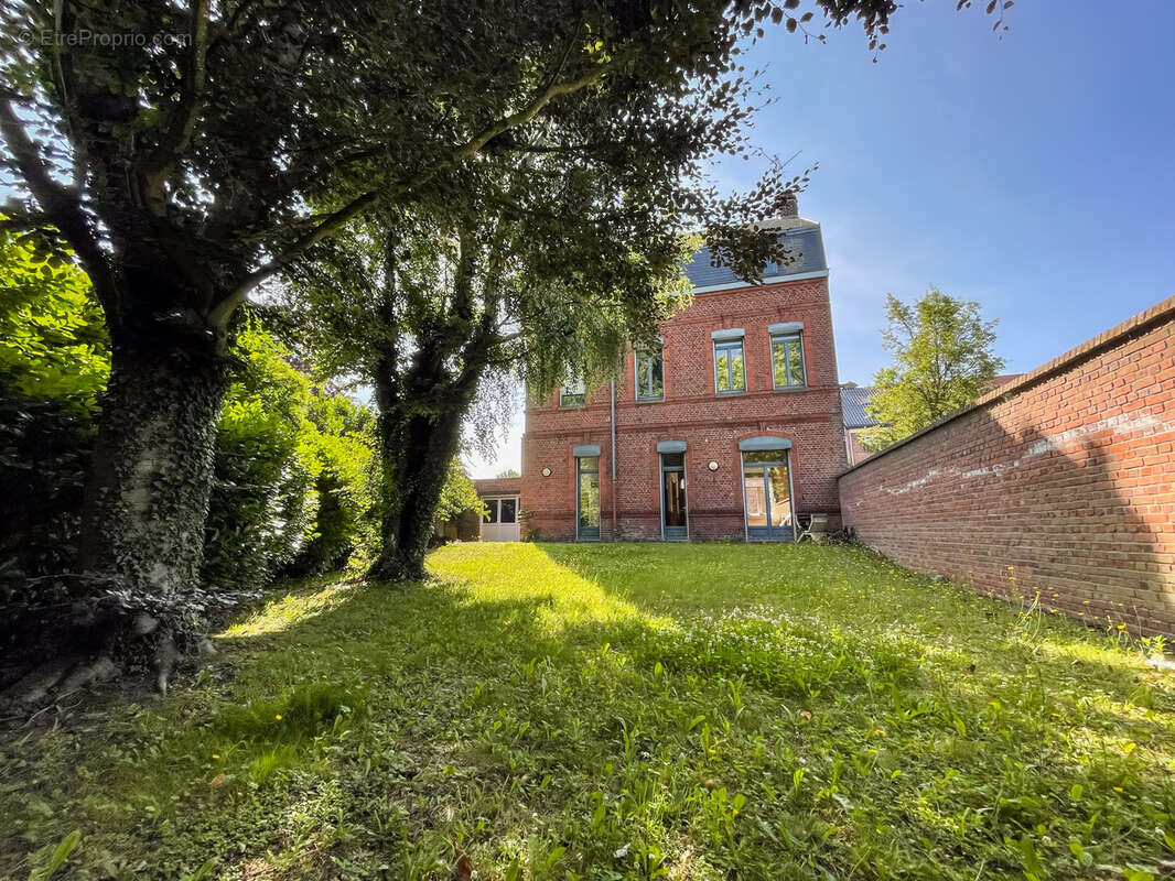 Maison à SAINT-AMAND-LES-EAUX