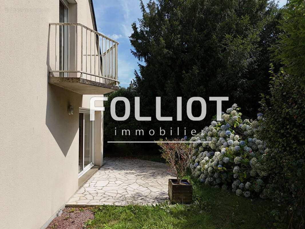 Maison 6 pièces 195 m²  à Coutances - photo 12