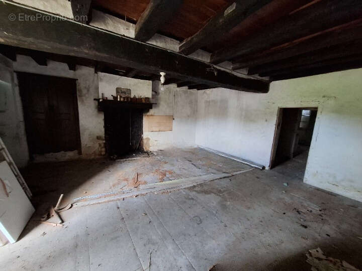 Maison à ORADOUR-SAINT-GENEST