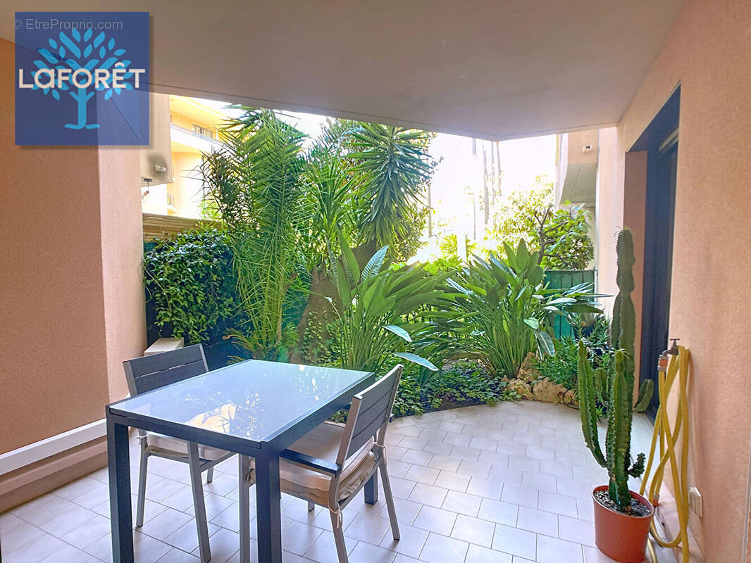 Appartement à CANNES