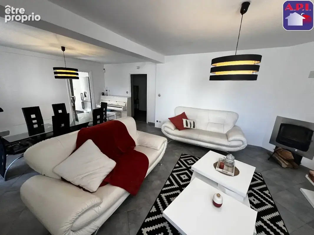 Maison 5 pièces 138 m² à vendre à Foix (09000) - photo 4