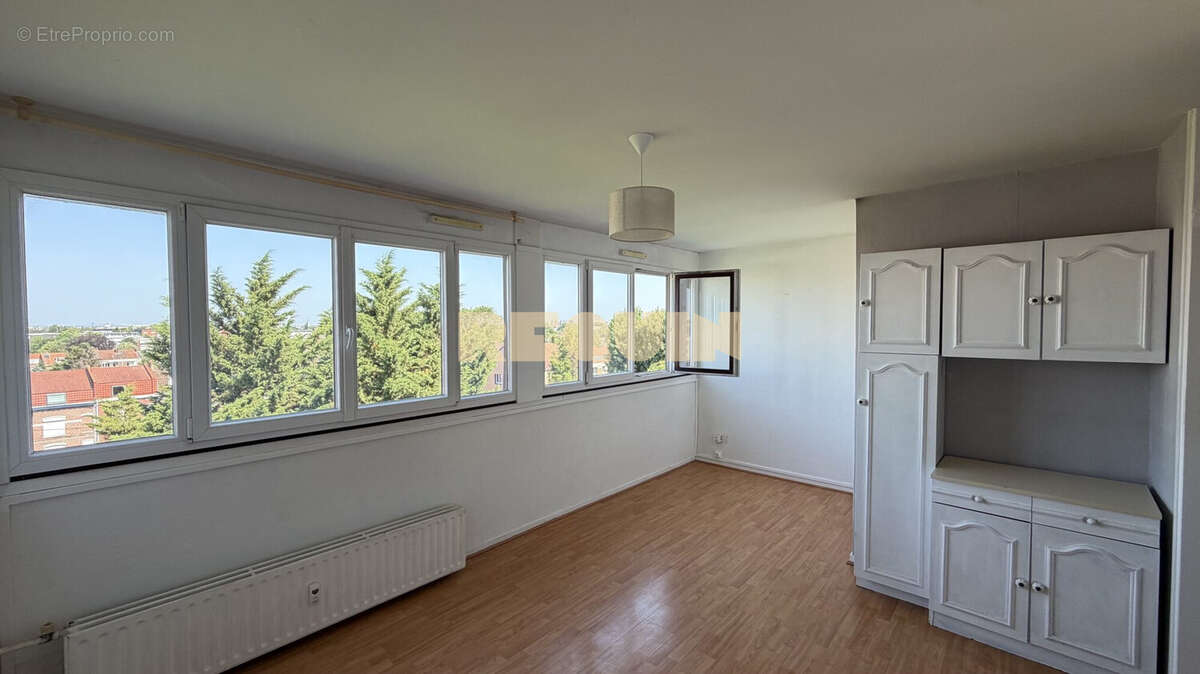 Appartement 33 m² à Ronchin  - photo 3