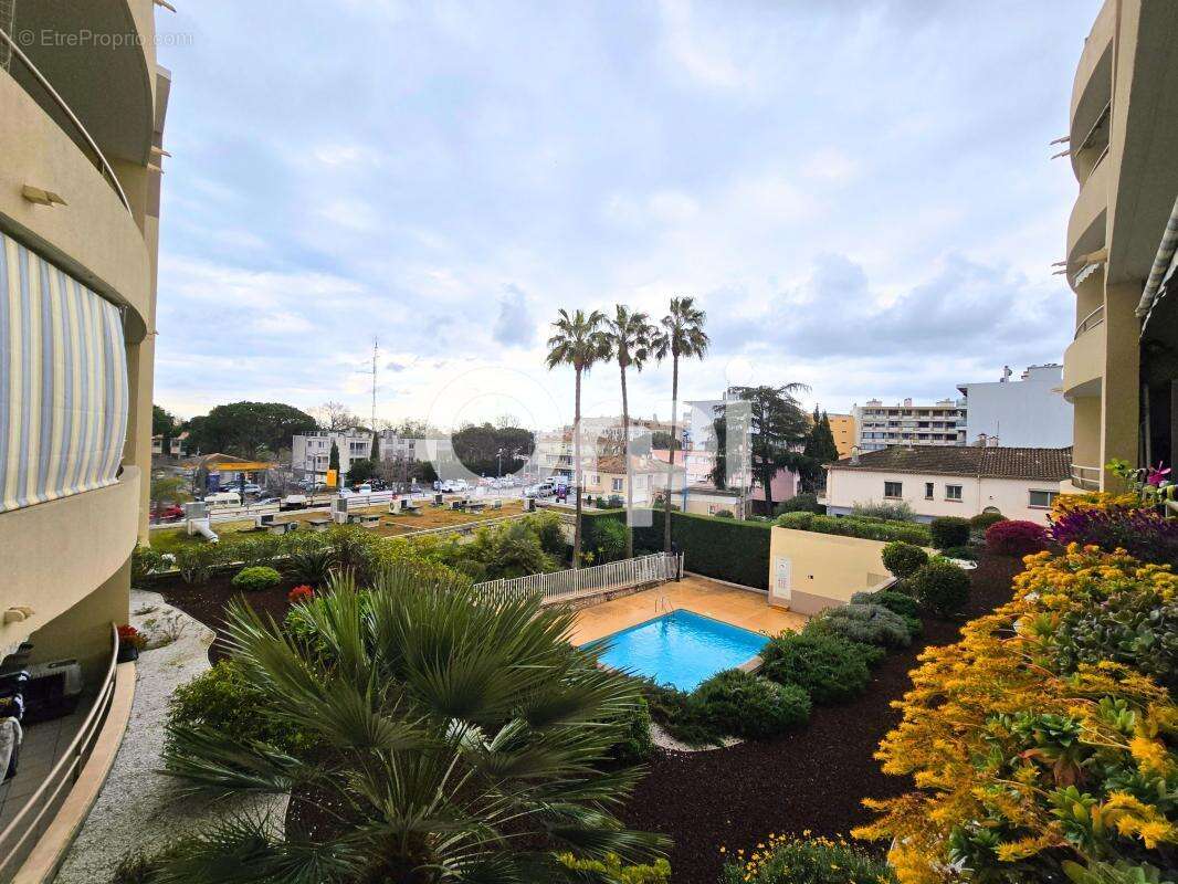 Appartement à MANDELIEU-LA-NAPOULE