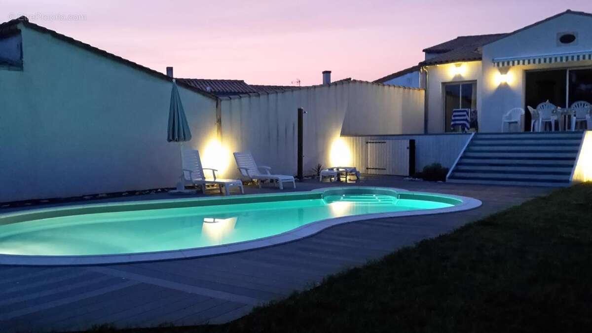 Maison à LA FLOTTE