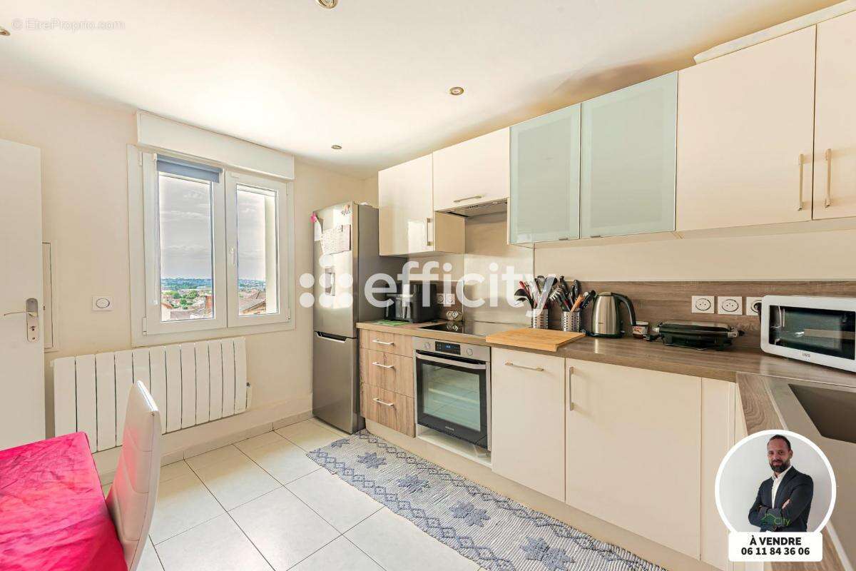 Maison à VILLENEUVE-SAINT-GEORGES