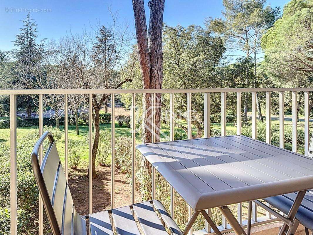 Appartement à SAINT-RAPHAEL