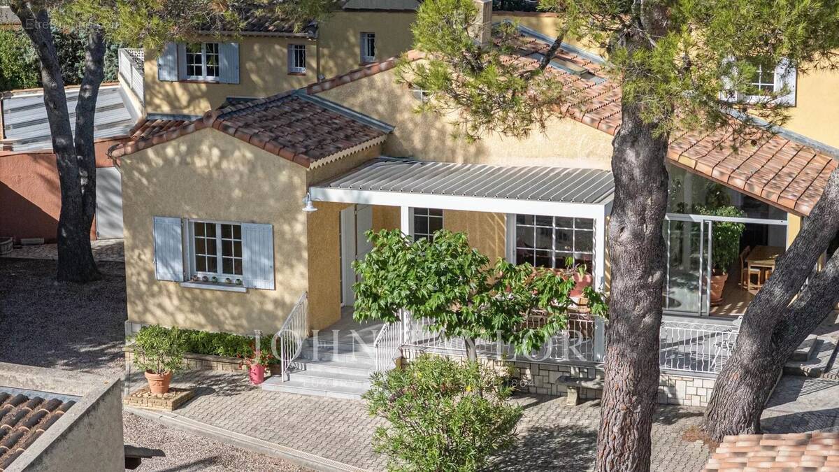 Maison à AIX-EN-PROVENCE