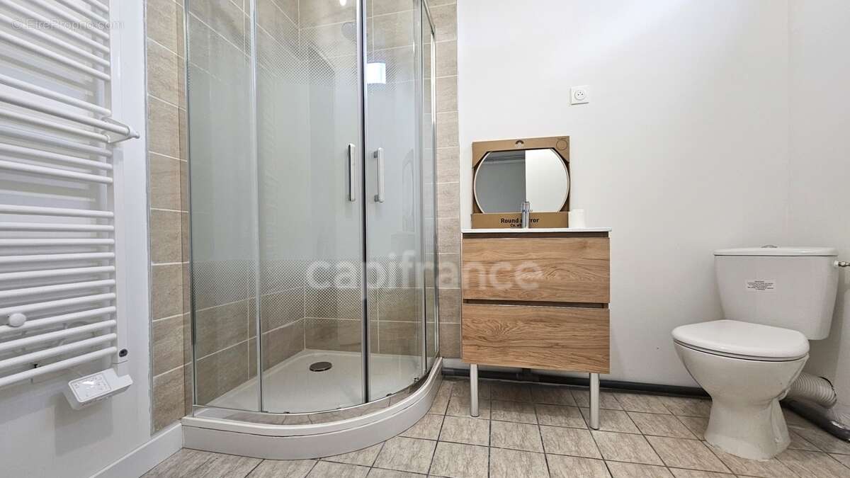 A vendre Plain pied 2 chambres Jardin et Dépendance GALLARDON (28) - photo 6