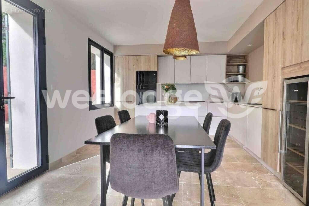 Maison à CORNILLON-CONFOUX