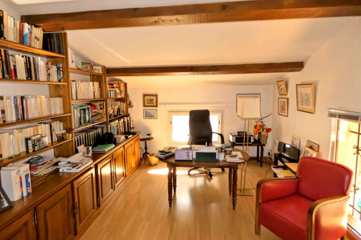 Maison à LEZIGNAN-CORBIERES