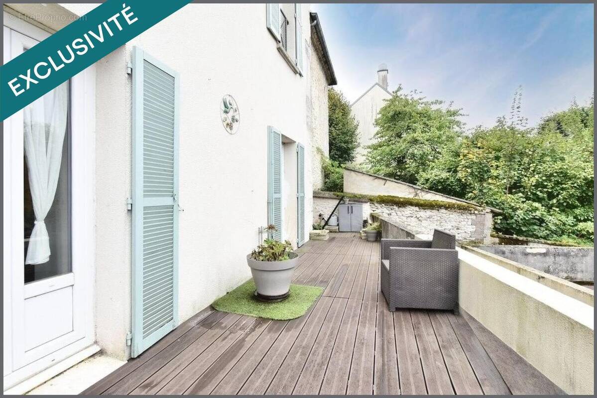 Photo 1 - Appartement à HOUDAN