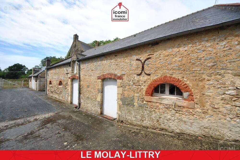 Maison à LE MOLAY-LITTRY
