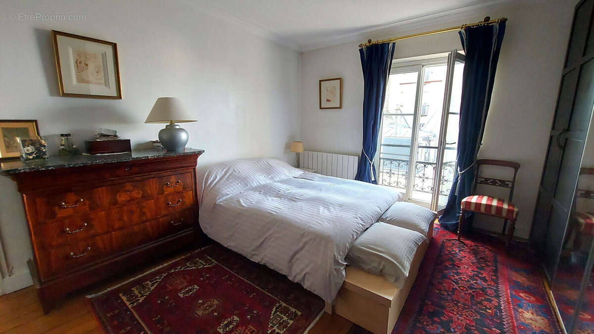 Appartement à VERSAILLES