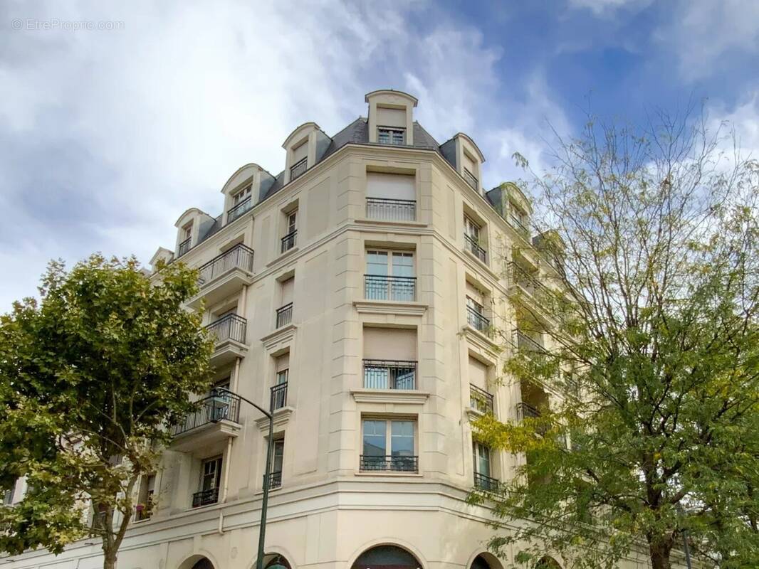 Appartement à LE RAINCY