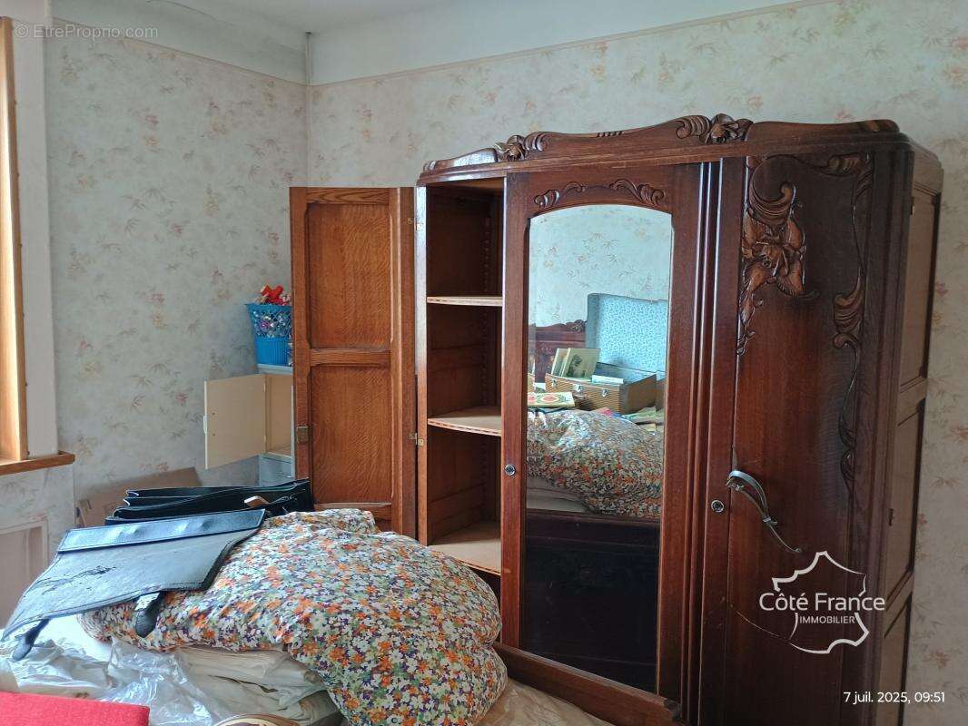 Maison à SAINT-QUENTIN