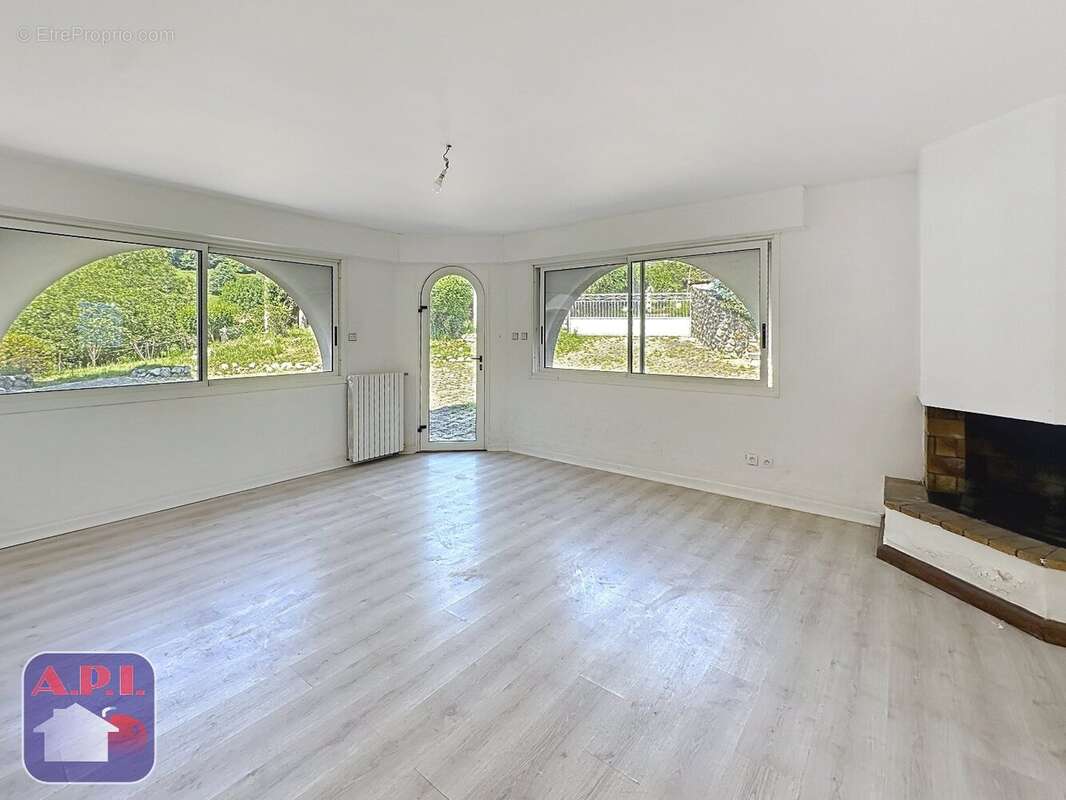 Maison 230 m² à Saint-Girons  - photo 10