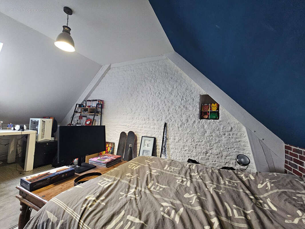 Maison à MERY-CORBON