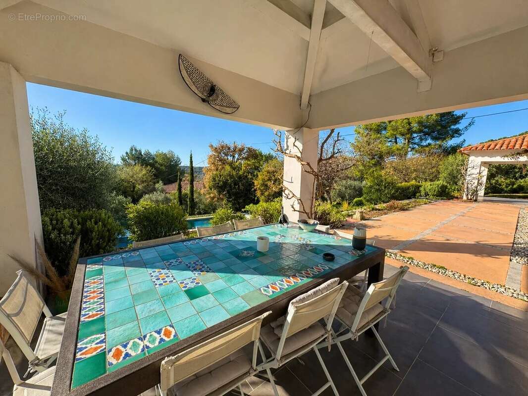 Maison à MOISSAC-BELLEVUE