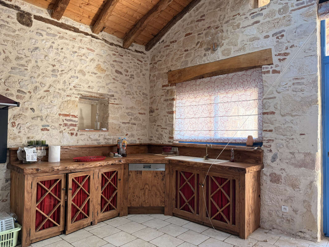 Maison à SAINT-VITE