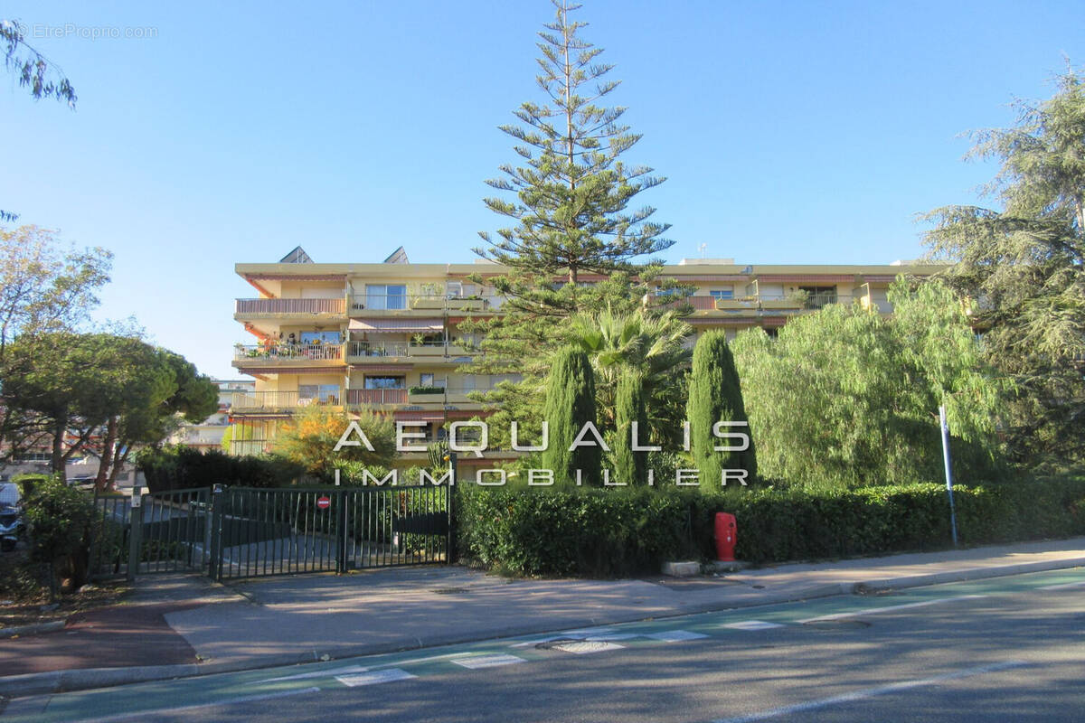 Appartement à CAGNES-SUR-MER