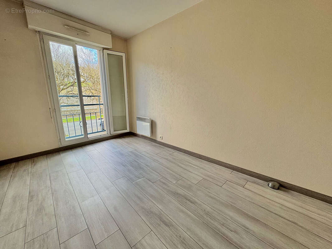 Appartement 3 pièces 67 m² à vendre à Étampes, balcon, 2 parkings, cave, proche gare RER C - photo 6