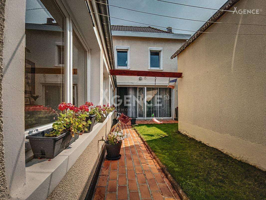 Maison à BLENDECQUES