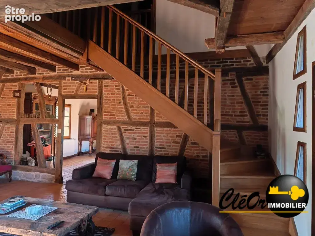 Maison 207 m² à Chapelle-Voland  - photo 4