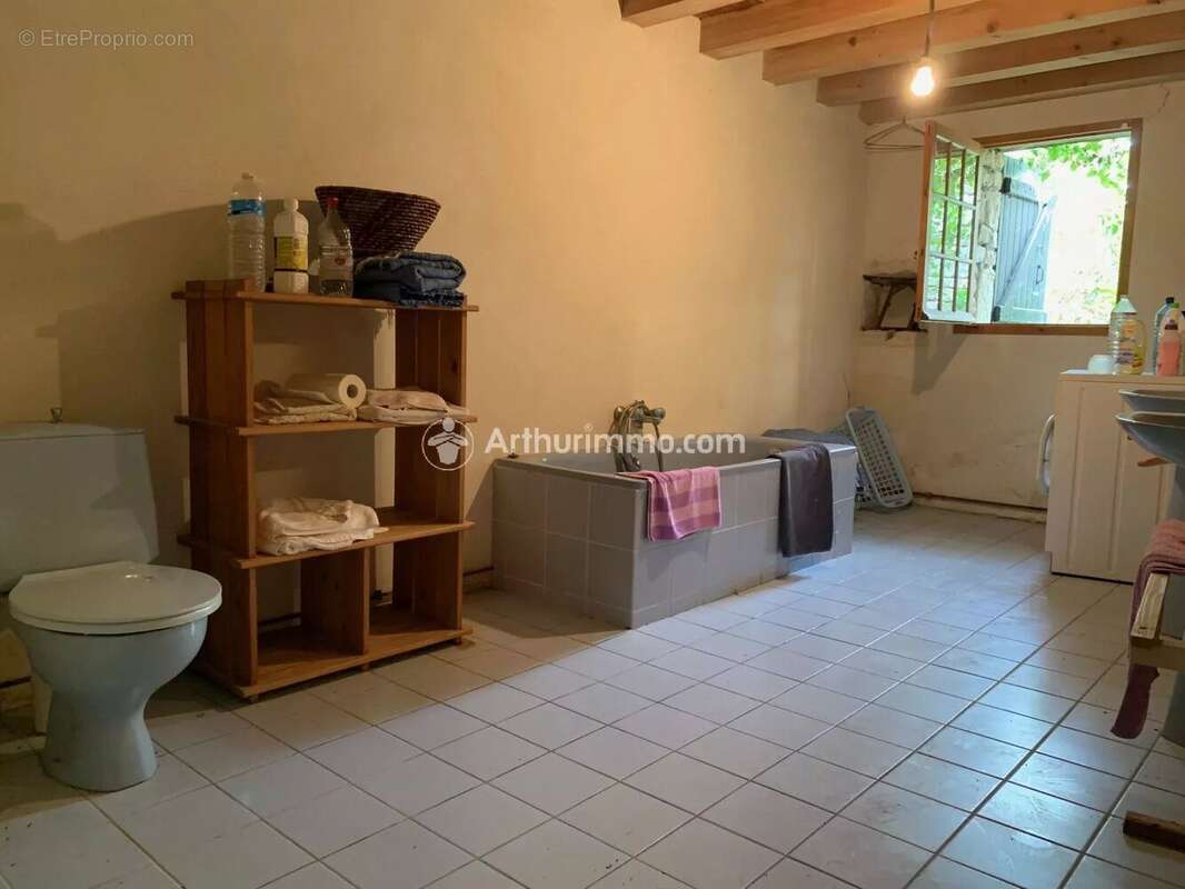 Maison à LA VILLEDIEU