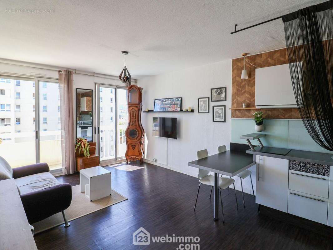 Appartement 34 m² à Marseille-10e  - photo 2