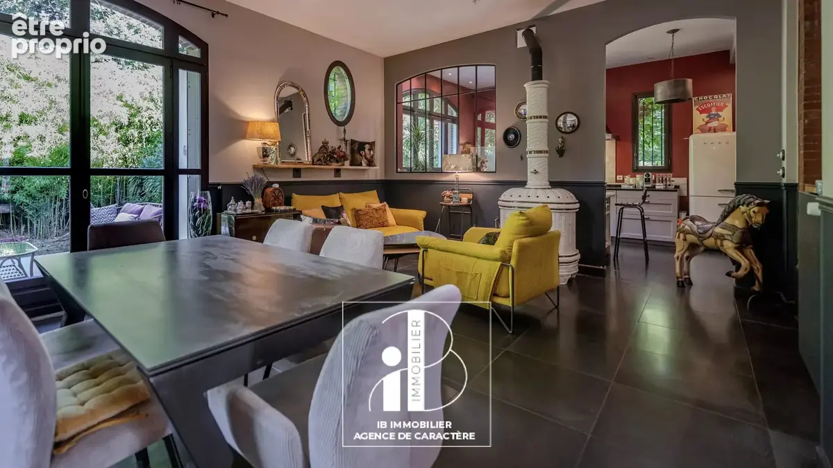 Maison de charme de 223 m²  /jardin 1.053m² - photo 3
