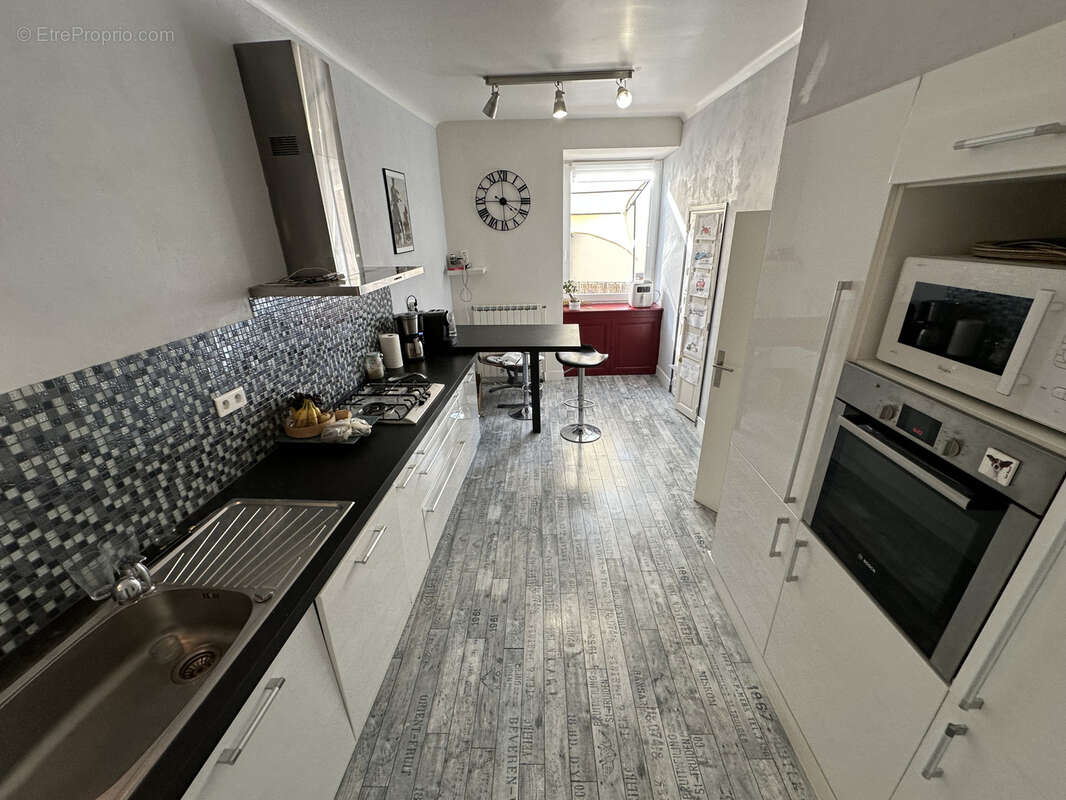 Maison à VEYRE-MONTON