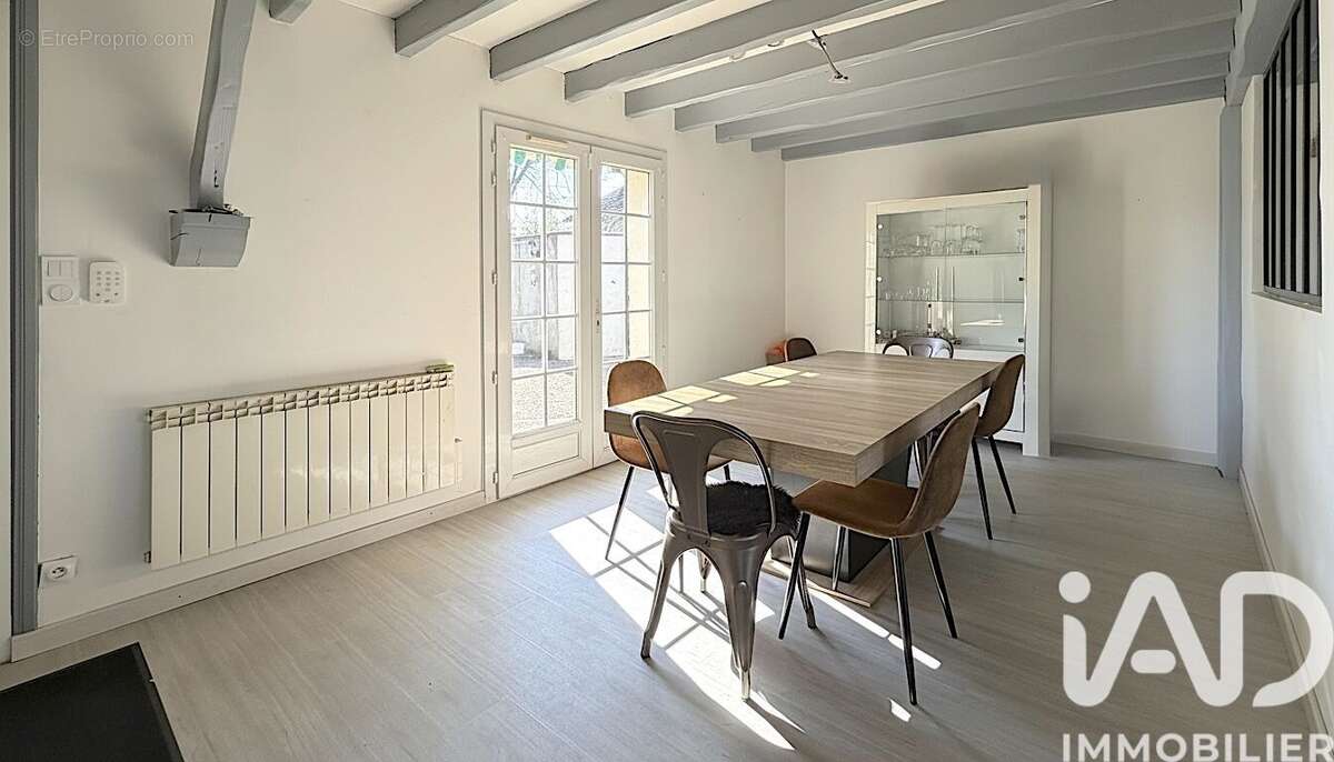 Maison 206 m² à Doazon  - photo 8