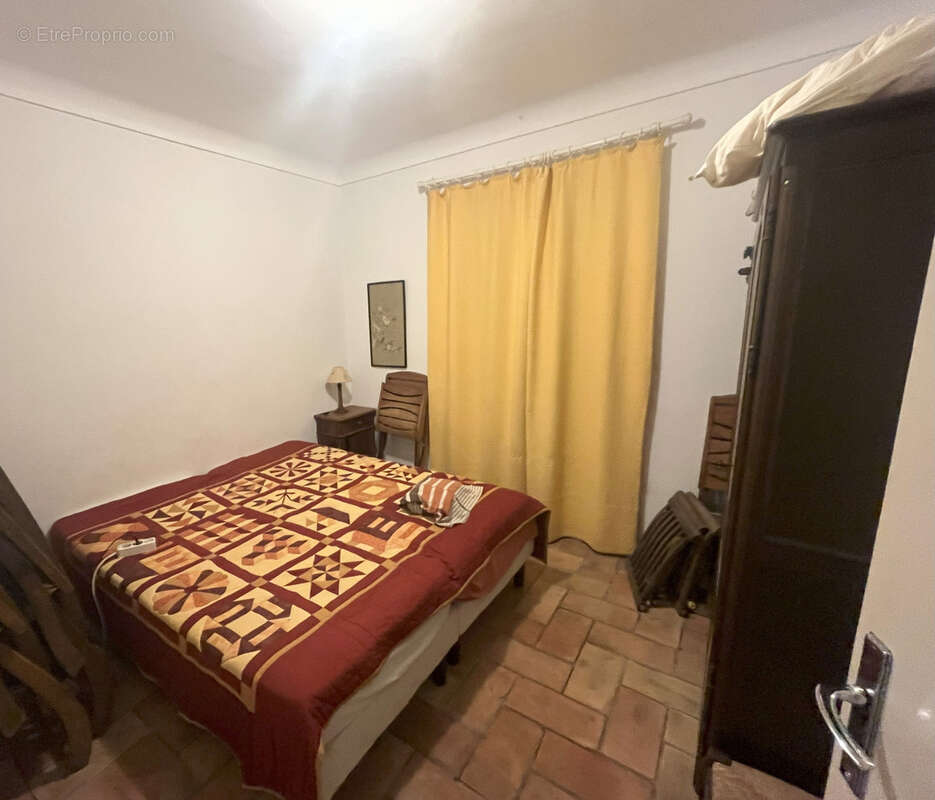 Maison à LA GARDE-FREINET