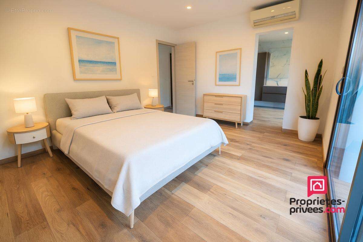 Maison à LES ISSAMBRES