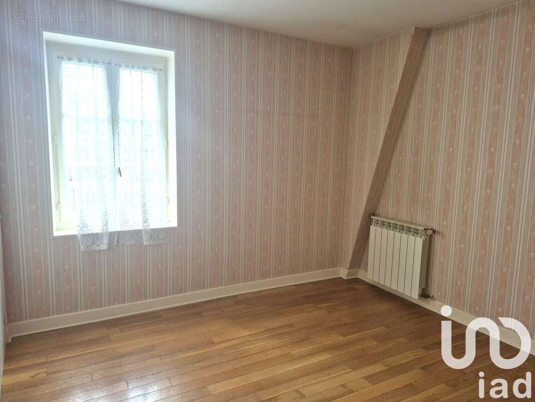 Photo 6 - Maison à BOURGANEUF